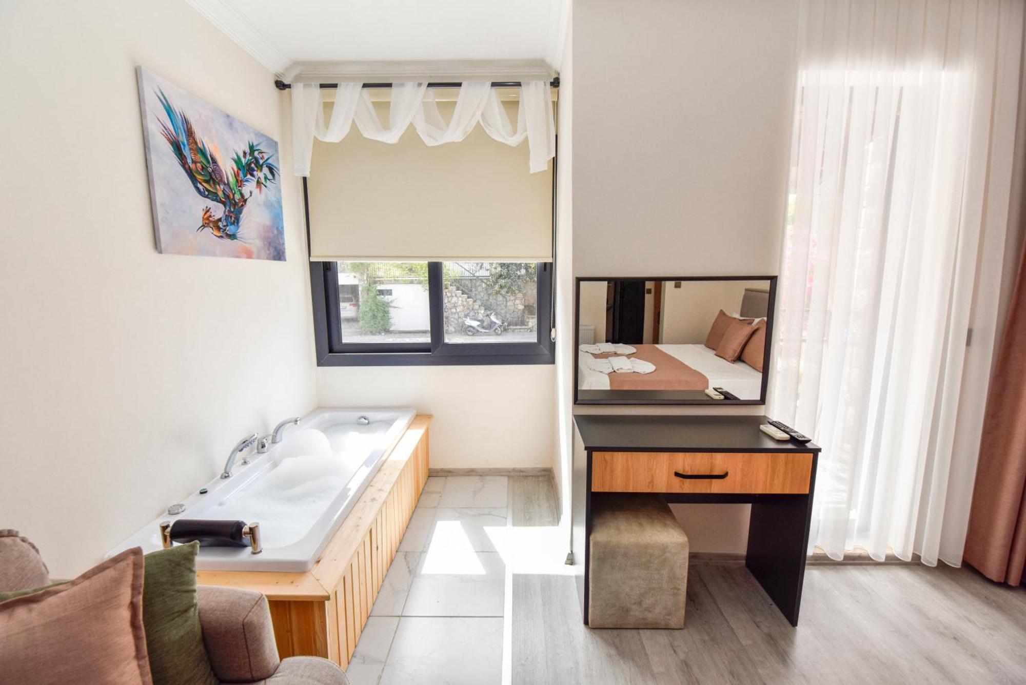 Mykonut Boutique Suites Fethiye Exterior photo