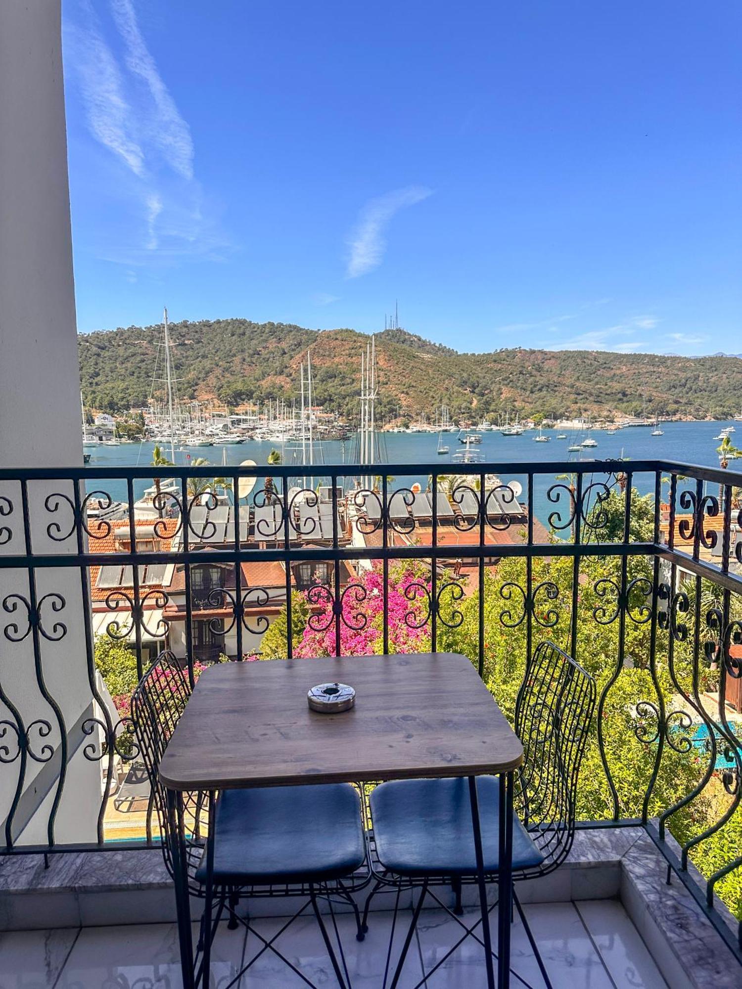 Mykonut Boutique Suites Fethiye Exterior photo