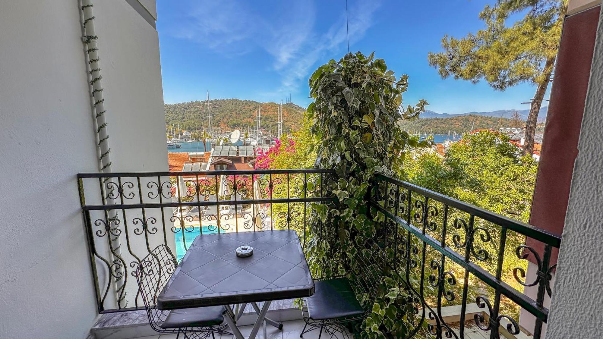 Mykonut Boutique Suites Fethiye Exterior photo